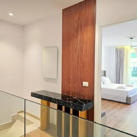 Seaside Premium Plazhi San Pietro